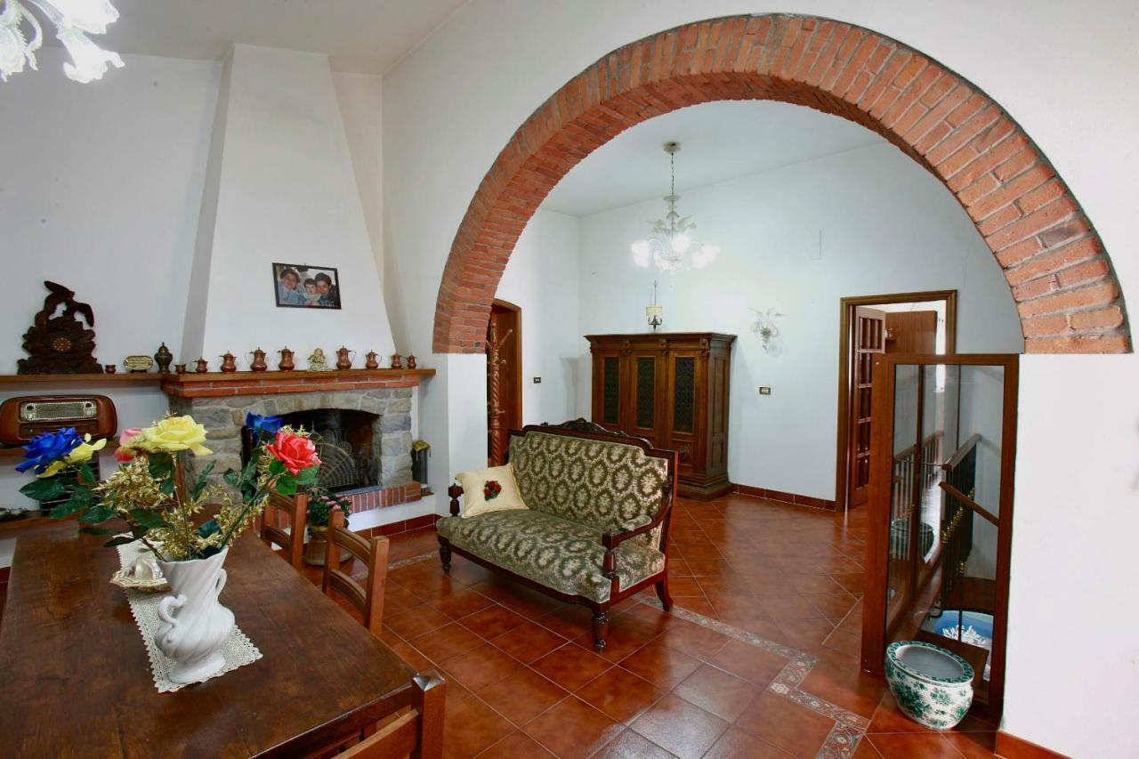 Casa Il Ceppo Hotel Arezzo Ngoại thất bức ảnh